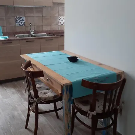 Apartment Casa Raina *